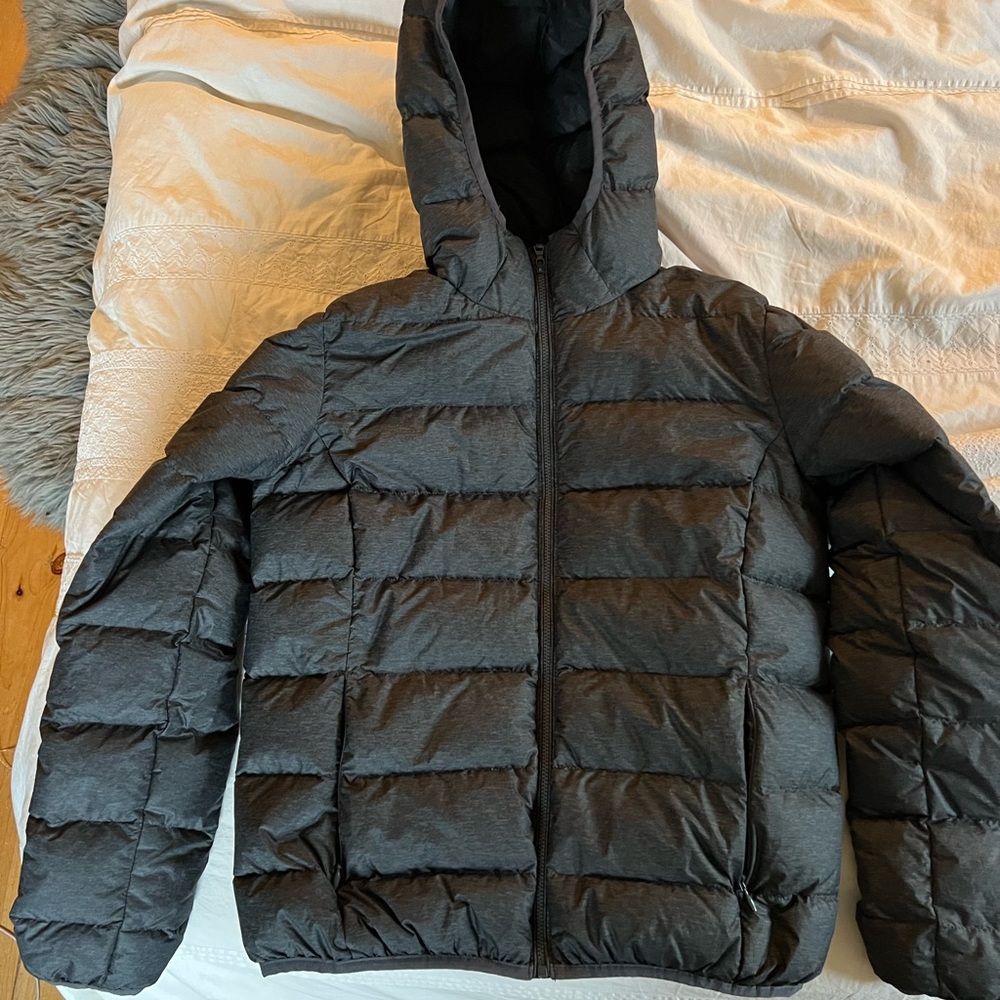 TNA Dark Gray The Little Puff Jacket